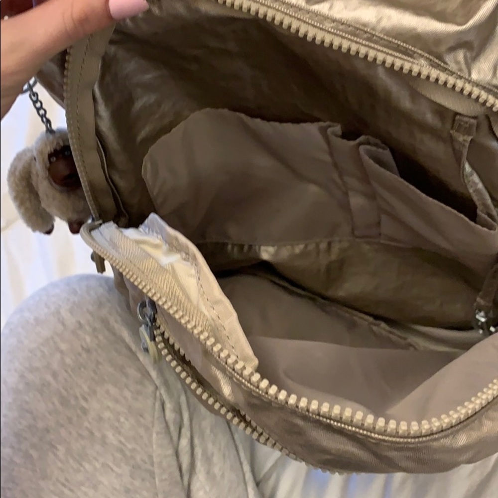 Kipling back pack ! - Picture 7 of 8